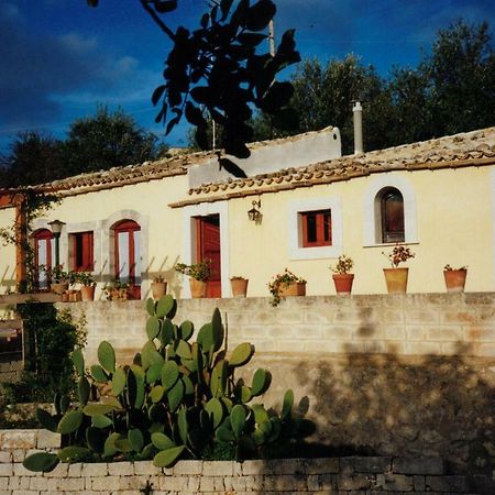 La Suma Sumalia Bed & Breakfast Noto Eksteriør bilde