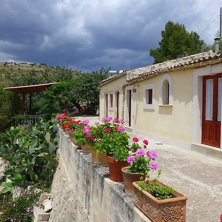 La Suma Sumalia Bed & Breakfast Noto Eksteriør bilde