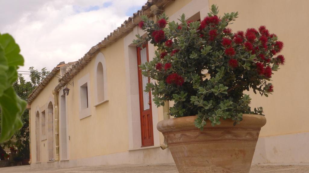 La Suma Sumalia Bed & Breakfast Noto Eksteriør bilde