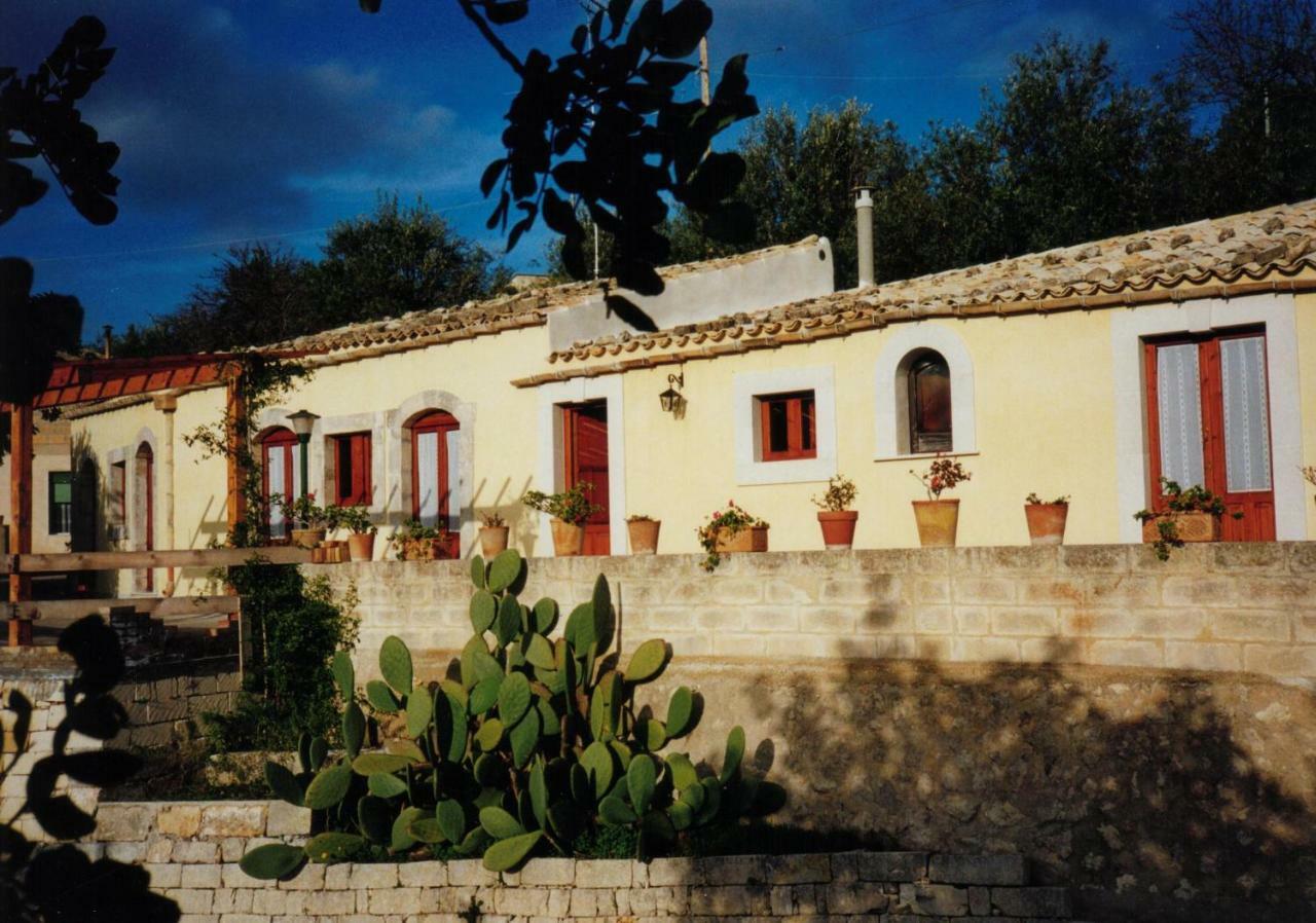 La Suma Sumalia Bed & Breakfast Noto Eksteriør bilde